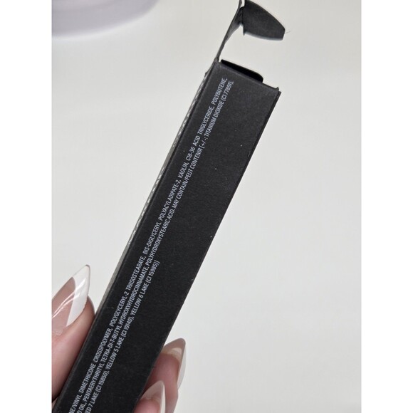 Makeup by Mario Ultra Suede Cozy Lip Creme - Muted Mauve - NEW - FREE SHIPPING - Picture 6 of 8